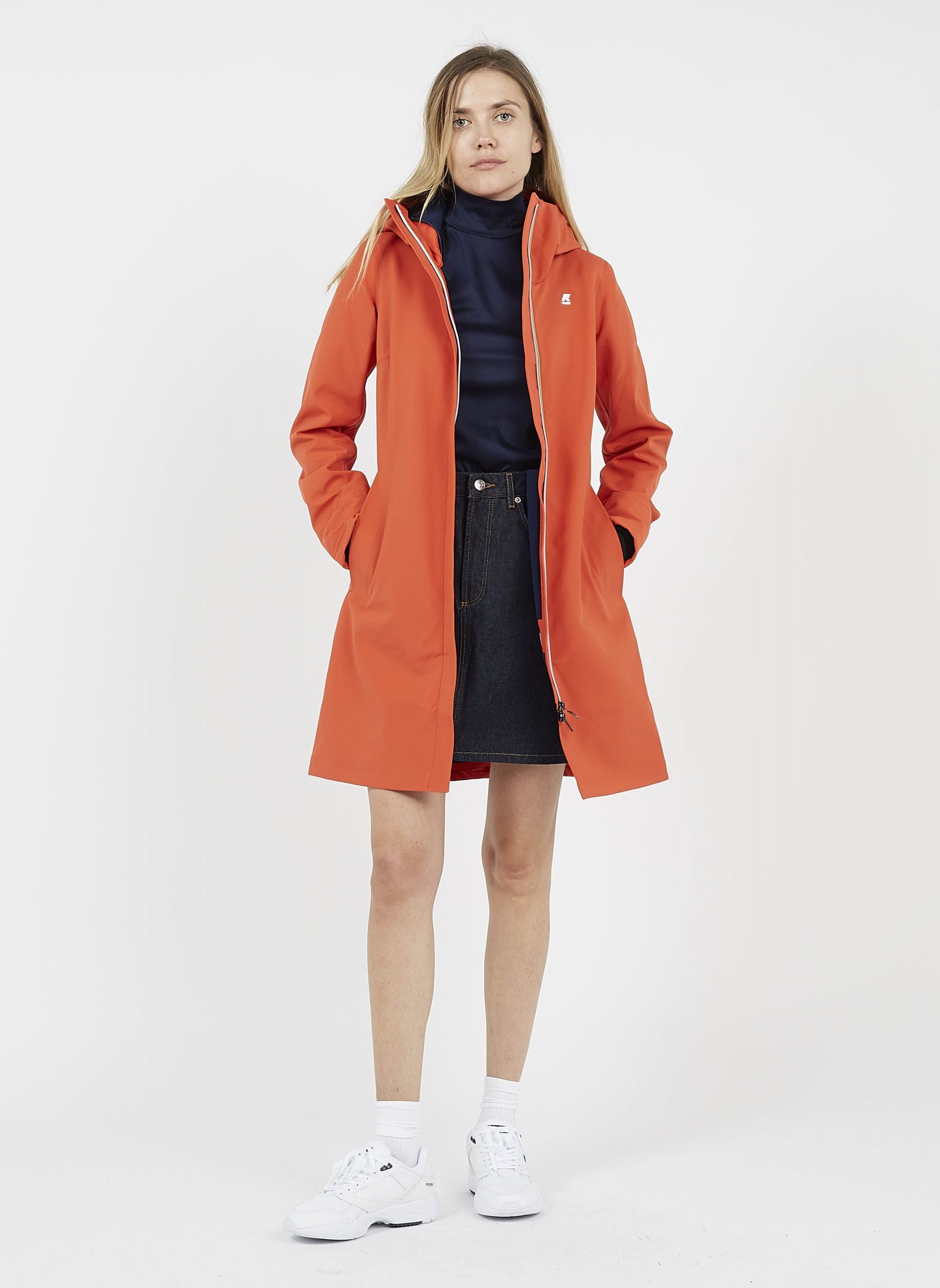 parka-femme-impermeable-avec-capuche-910gox.jpg